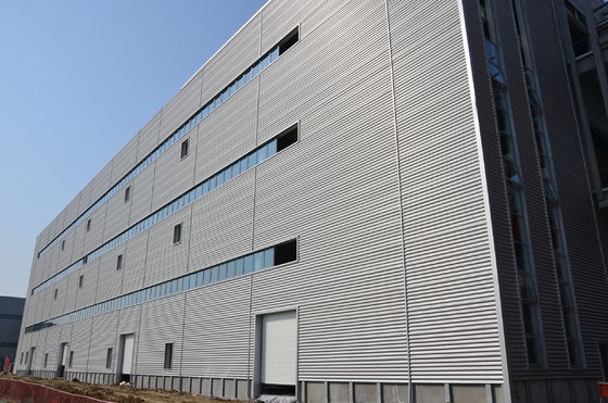 EN-Standaard Q355 Werkplaats voor lichte staalconstructies met gegolfd stalen plaatdak