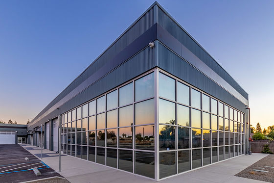 Geprefabriceerd commercieel staalgebouw Geprefabriceerd lichtstaal frame Modulaire gebouwen