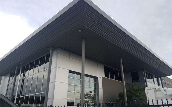 Aanpasbare stalen schuur Constructie Prefabricated Steel Structure Warehouse Building