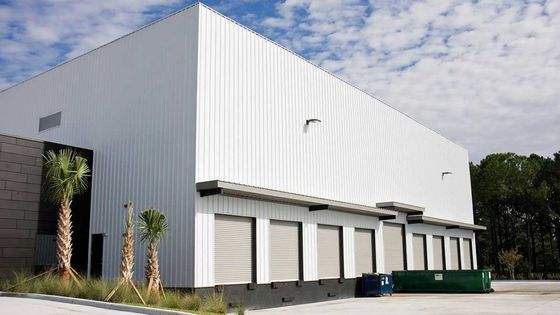 Metalen geprefabriceerde industriële gebouwen met metalen wandbekleding