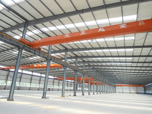Industrieel metaalbouwgebouw Voorontworpen staalondersteunende kraanconstructies
