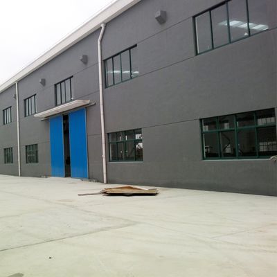 Prefabricated Metal Construction Building Q355b Q235b Steel Frame Construction Buildings