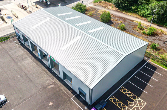 Voorgefabriceerde koelruimte Metalen frame licht broodje paneel Voorgefabriceerde gebouwstructuur Sleutelklaar zwaar magazijn