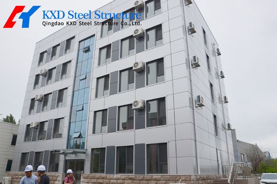 PU-wandpaneel-staalconstructie met gegalvaniseerde C/Z-purlins