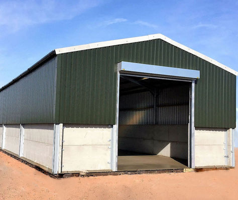 Veehuis Melkveehouderij Schuur Staalstructuur Kooienstal voor levend vee