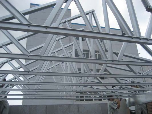Voorgefabriceerde stalen truss dakbedekkingsbouwmaterialen voor industrieel gebruik