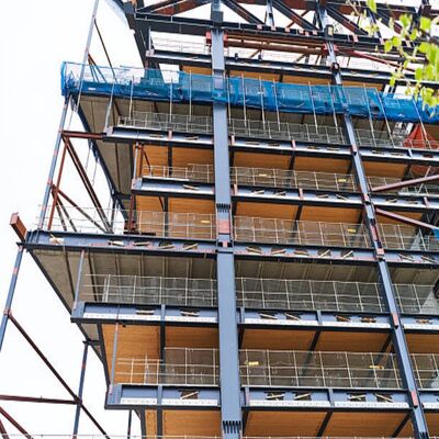 Voorgefabriceerde staalconstructies met Q235/Q345 staal en brandwerende materialen voor 20-50 jaar levensduur
